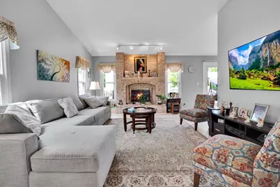 154 Newtown Drive, Buffalo Grove, IL 60089 - Photo 8