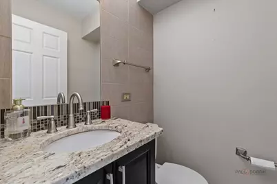 2326 W Weathersfield Way, Schaumburg, IL 60193 - Photo 14