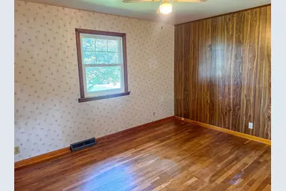 3011 Perrysville Road, Danville, IL 61834 - Photo 10