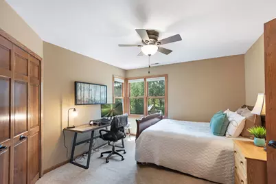 301 Ambria Drive, Mundelein, IL 60060 - Photo 28