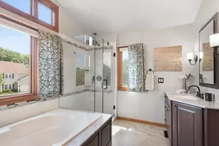 301 Ambria Dr, Mundelein, IL 60060 - Photo 24