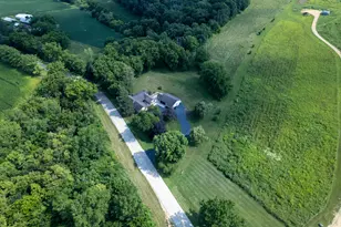 1101 E Spring Creek Rd, Oregon, IL 61061 - Photo 2