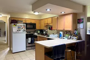 10405 S Keating Ave, Oak Lawn, IL 60453 - Photo 6
