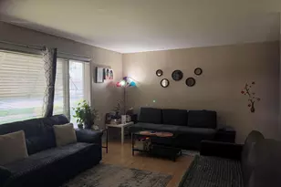 10405 S Keating Ave, Oak Lawn, IL 60453 - Photo 4
