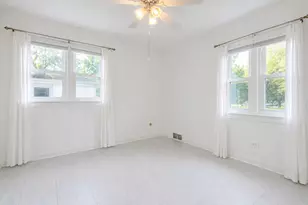 109 N Main St, Mount Prospect, IL 60056 - Photo 4