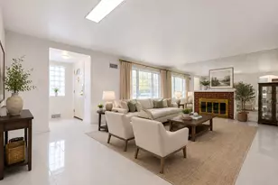 109 N Main St, Mount Prospect, IL 60056 - Photo 2