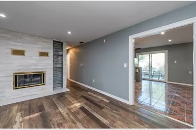 10312 W Chicago Avenue, Beach Park, IL 60099 - Photo 8