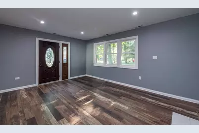 10312 W Chicago Avenue, Beach Park, IL 60099 - Photo 10