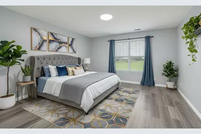 1011 N South Elgin Boulevard, South Elgin, IL 60177 - Photo 2