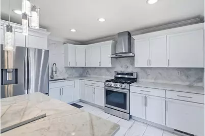 13080 W 28th Street, Zion, IL 60099 - Photo 6
