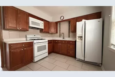 5645 N Central Avenue #1E, Chicago, IL 60630 - Photo 4