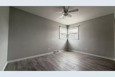 5645 N Central Avenue #1E, Chicago, IL 60630 - Photo 6
