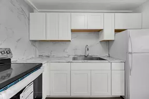 6160 N Damen Ave, Chicago, IL 60659 - Photo 10