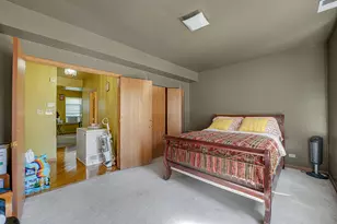 8008 S Ridgeland Ave, Chicago, IL 60617 - Photo 20