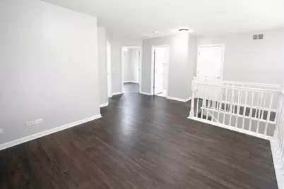318 Abington Woods Drive, Aurora, IL 60502 - Photo 12