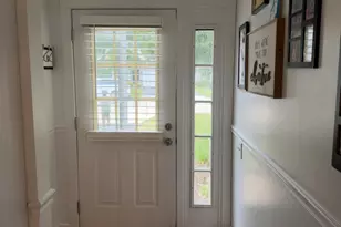 1698 Pebble Beach Cir, Elgin, IL 60123 - Photo 2