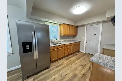 1619 Evergreen Street, Rockford, IL 61101 - Photo 4