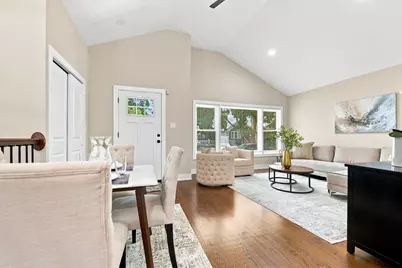10933 S Eggleston Avenue, Chicago, IL 60628 - Photo 6