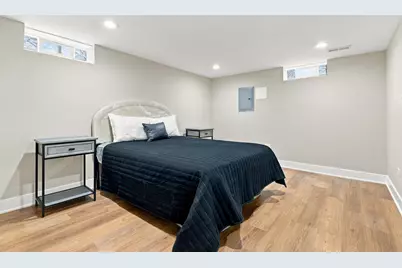 10933 S Eggleston Avenue, Chicago, IL 60628 - Photo 24