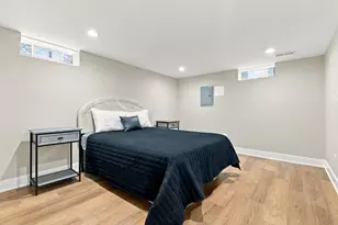 10933 S Eggleston Ave, Chicago, IL 60628 - Photo 24