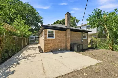 10933 S Eggleston Avenue, Chicago, IL 60628 - Photo 28