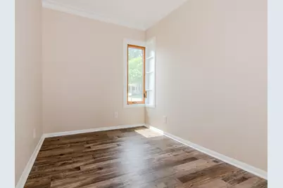 236 W Johnson Street, Utica, IL 61373 - Photo 16