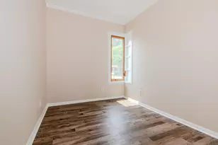 236 W Johnson St, Utica, IL 61373 - Photo 16