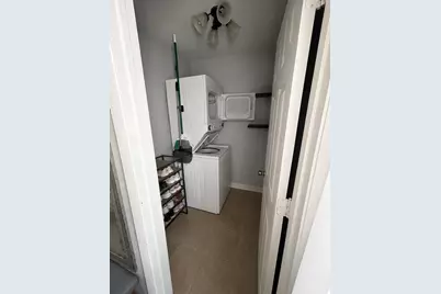 324 N Emerald Avenue, Mundelein, IL 60060 - Photo 14