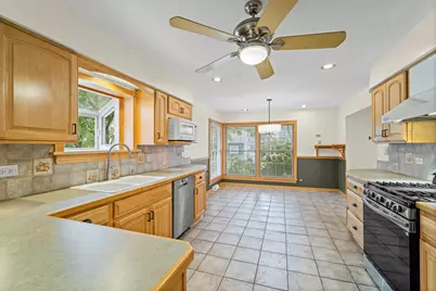 421 N Elm Street, Itasca, IL 60143 - Photo 4