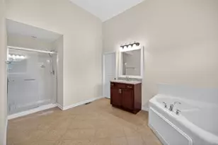 4231 Honey Locust Dr, Naperville, IL 60564 - Photo 40