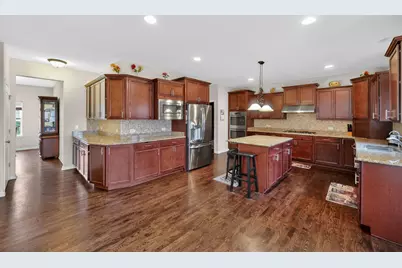 4231 Honey Locust Drive, Naperville, IL 60564 - Photo 16
