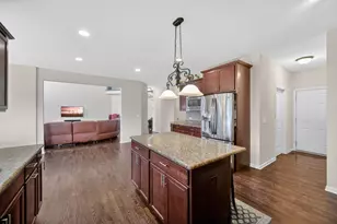 4231 Honey Locust Dr, Naperville, IL 60564 - Photo 20