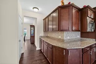 4231 Honey Locust Dr, Naperville, IL 60564 - Photo 22