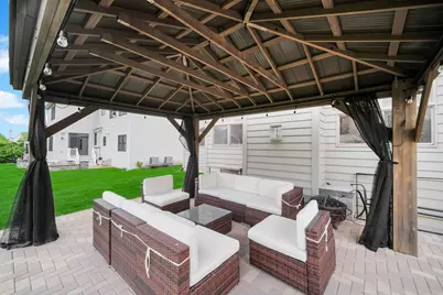 4231 Honey Locust Drive, Naperville, IL 60564 - Photo 62