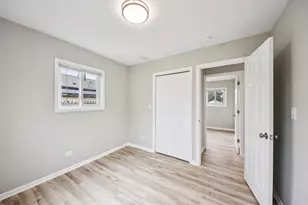 65 Della St, Crystal Lake, IL 60014 - Photo 18