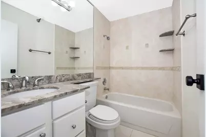 33 W Delaware Place #13A, Chicago, IL 60610 - Photo 32