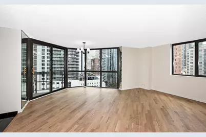 33 W Delaware Place #13A, Chicago, IL 60610 - Photo 10