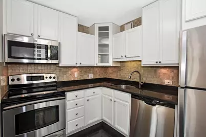 33 W Delaware Place #13A, Chicago, IL 60610 - Photo 22