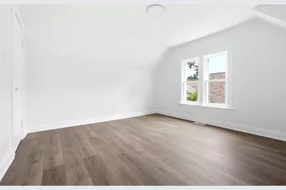 431 Bowen Court, Elgin, IL 60120 - Photo 12