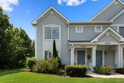 39123 Aberdeen Lane, Beach Park, IL 60083 - Photo 2
