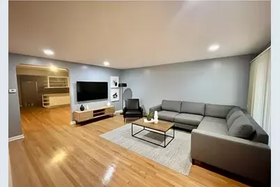 2545 W 115th Street, Chicago, IL 60655 - Photo 2