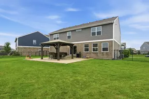2032 Rownham Hill Rd, New Lenox, IL 60451 - Photo 34