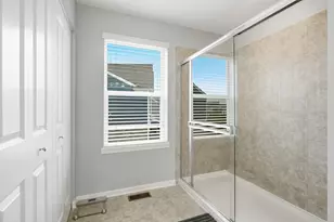 2032 Rownham Hill Rd, New Lenox, IL 60451 - Photo 26