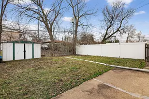 1319 Highland Ave, Lockport, IL 60441 - Photo 16