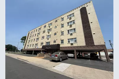 3001 Thatcher Avenue #3D, River Grove, IL 60171 - Photo 1