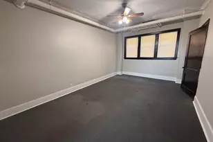 3252 Maple Ave, Berwyn, IL 60402 - Photo 2