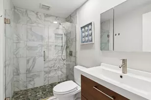 606 Carriage Hill Dr, Glenview, IL 60025 - Photo 14