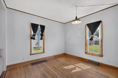 411 Main Street, Leaf River, IL 61047 - Photo 16
