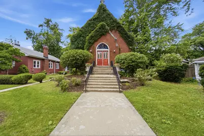 6248 N Avondale Avenue, Chicago, IL 60631 - Photo 1