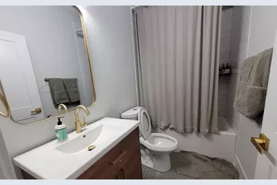 1318 W Winnemac Avenue #3, Chicago, IL 60640 - Photo 12